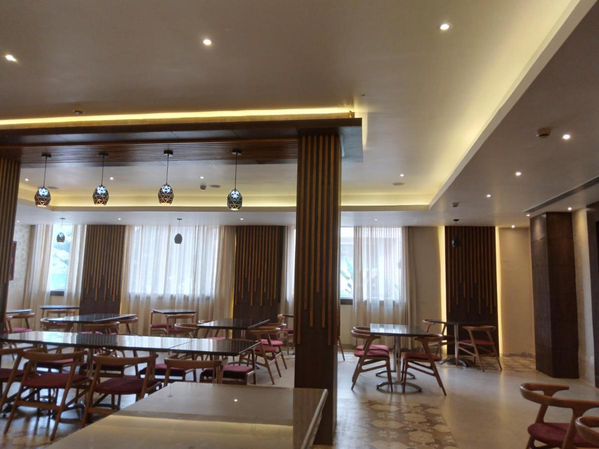 Hotel Niladri Premium Пури Экстерьер фото