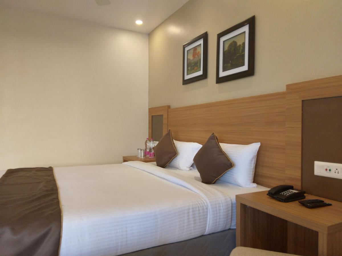 Hotel Niladri Premium Пури Экстерьер фото