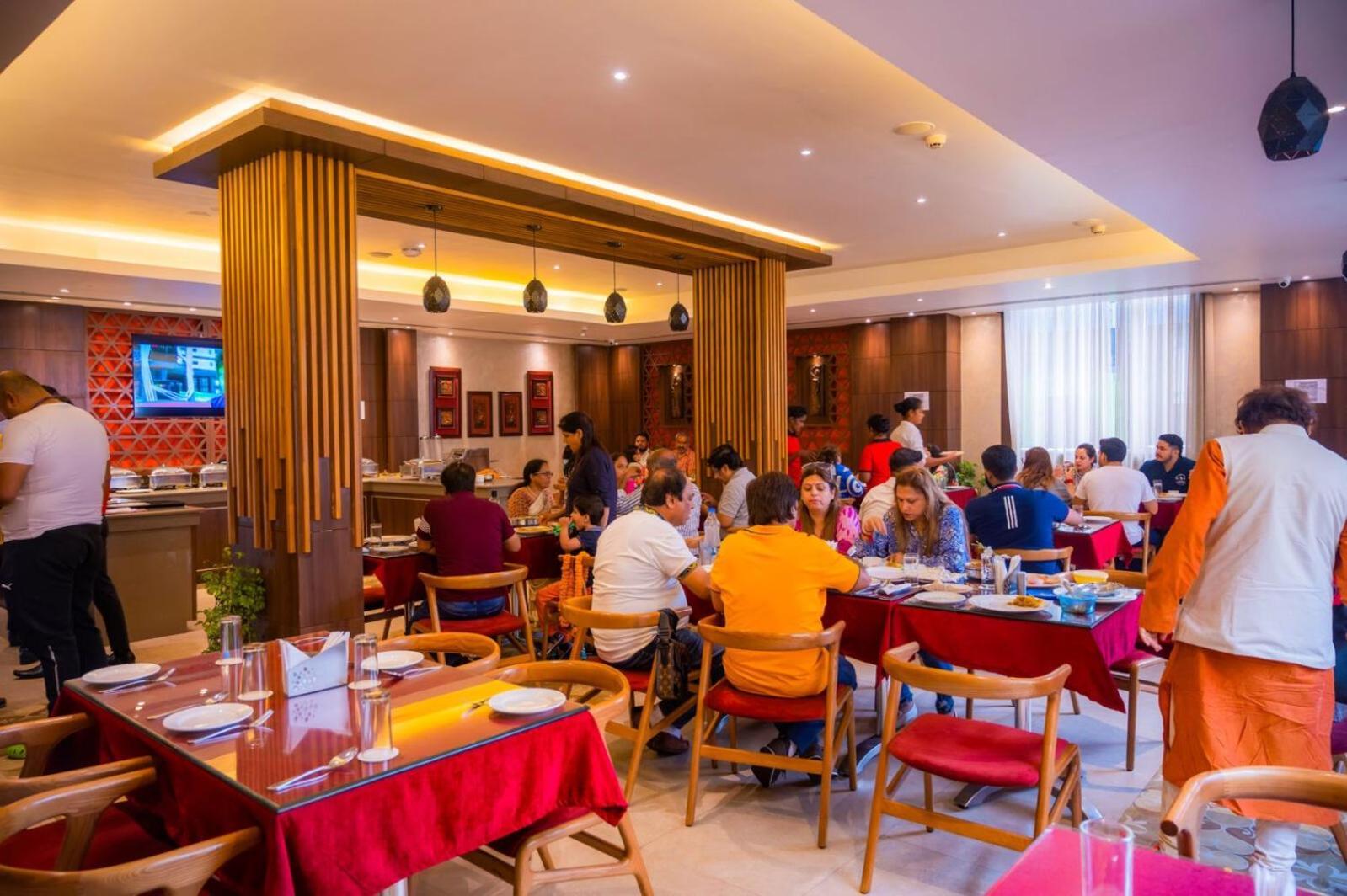 Hotel Niladri Premium Пури Экстерьер фото